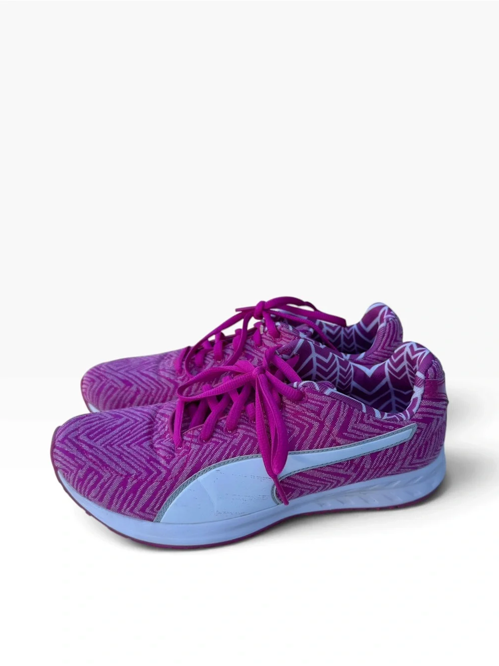 Puma Women’s Bright Magenta Patterned Athletic Sneakers